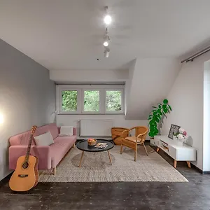 Apartment Das Wiesenhaus: Wohnen Direkt Am Rhein